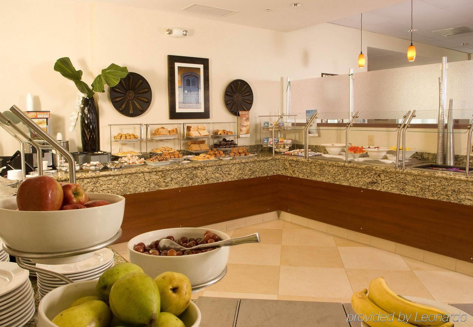 Courtyard Miami Coral Gables Hotel Restoran foto