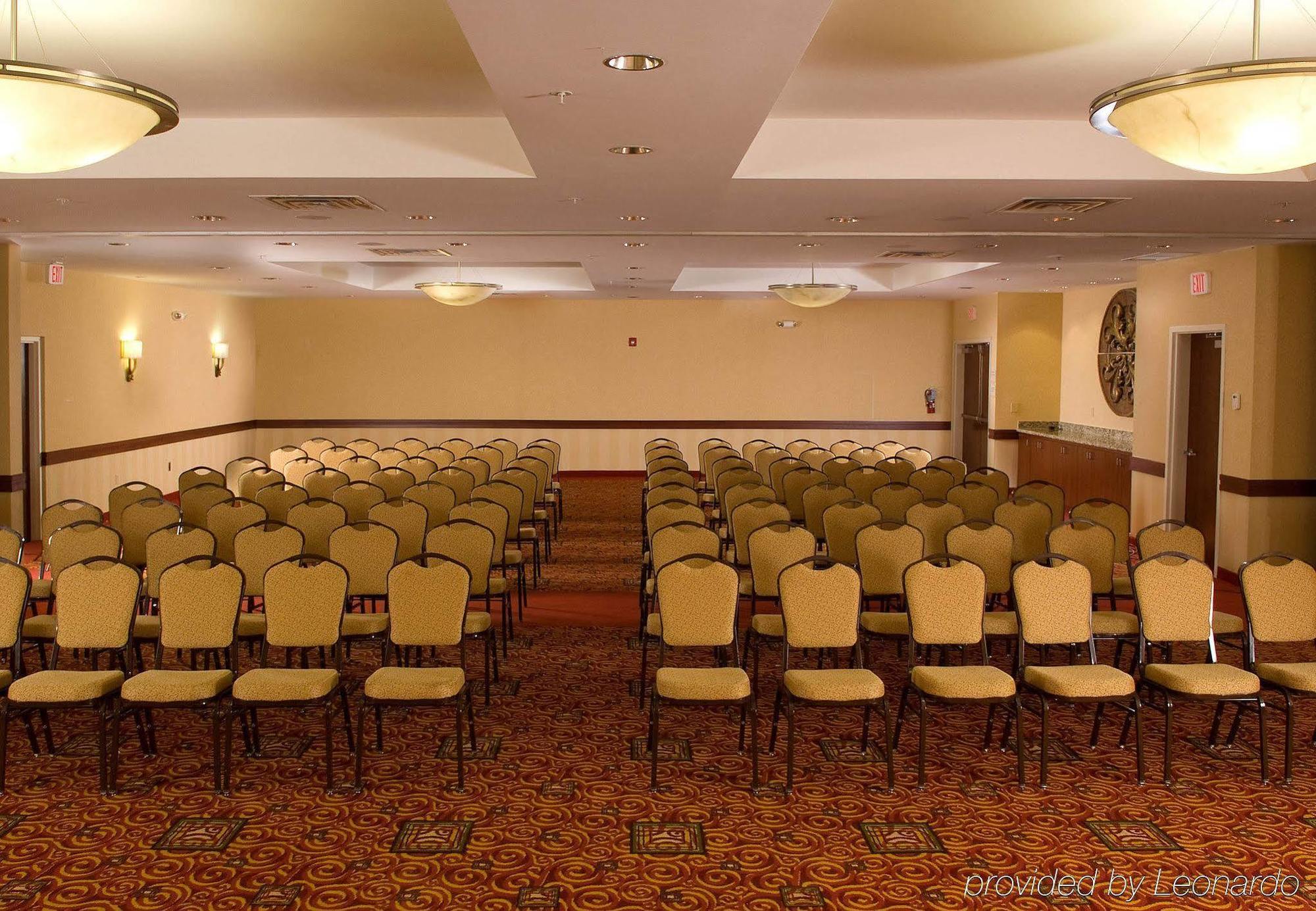 Courtyard Miami Coral Gables Hotel Bagian luar foto